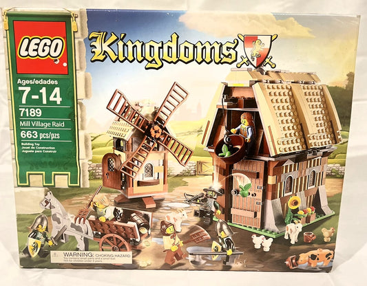 LEGO Kingdoms Mill Village Raid 7189